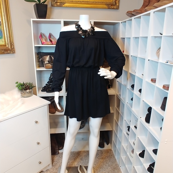 TART COLLECTIONS OFF SHOULDER DRESS XS - Picture 3 of 9